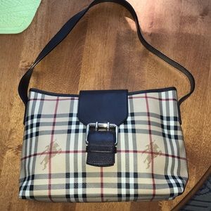 NEW AUTHENTIC BURBERRY BAG! Dust bag included!